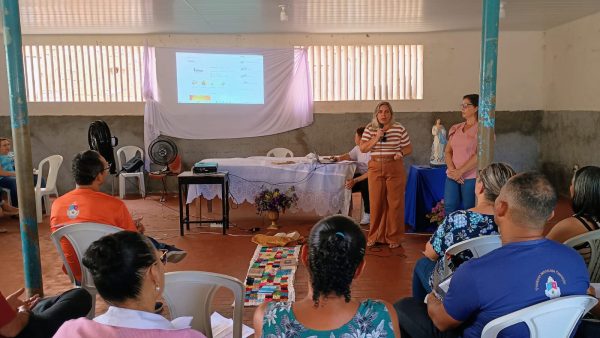 O Instituto Idesne e a Comunidade Paroquial e Pastoral de Santo Antônio, do Jacintinho, unem forças para promover o desenvolvimento social e econômico da região.